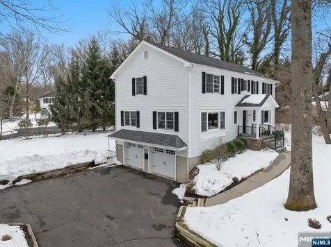 4 Lindeman Avenue Closter NJ 07624