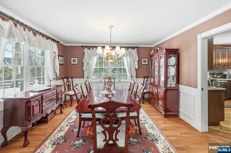 4 Lindeman Avenue Closter NJ 07624