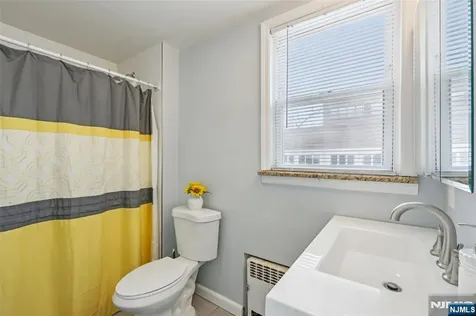 211 Newark Avenue Bloomfield NJ 07003