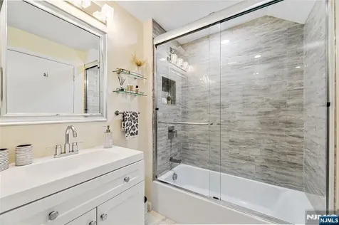 600 Harbor Boulevard Weehawken NJ 07086