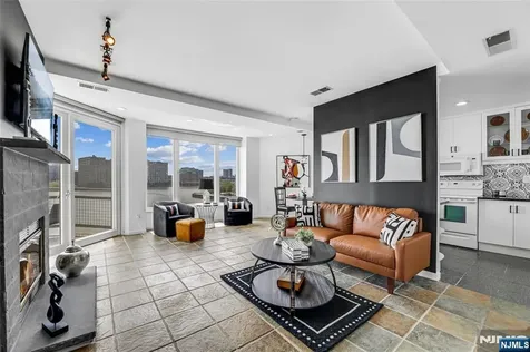 600 Harbor Boulevard Weehawken NJ 07086
