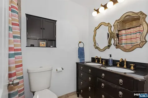 25 River Road Nutley NJ 07110