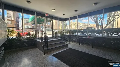 6010 E Boulevard East West New York NJ 07093