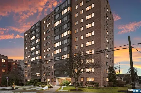 90 Prospect Avenue Hackensack NJ 07601