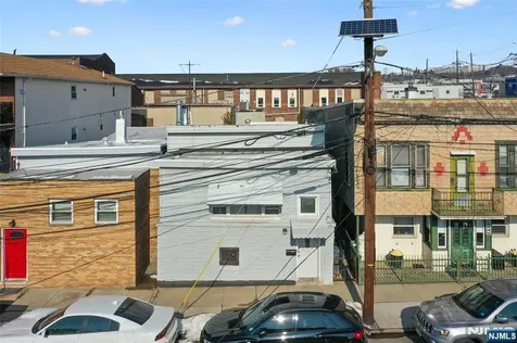 2008 41st Street North Bergen NJ 07047