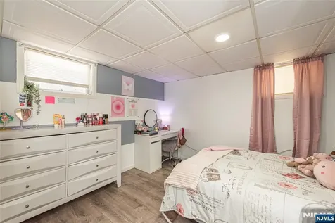 38 Fremont Terrace West Milford NJ 07438