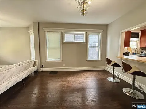 162 Sylvan Street Rutherford NJ 07070