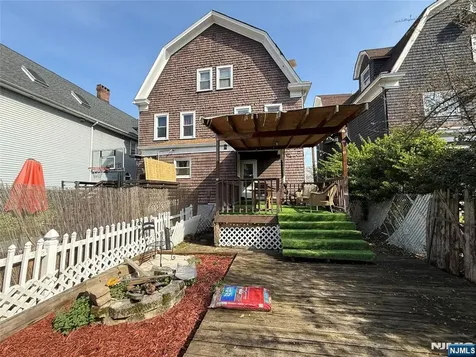 162 Sylvan Street Rutherford NJ 07070