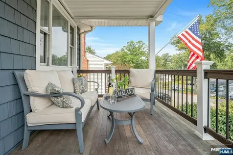 22 Bannehr Street Oakland NJ 07436