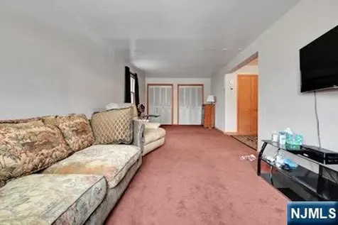 68 Bergen Turnpike Ridgefield Park NJ 07660