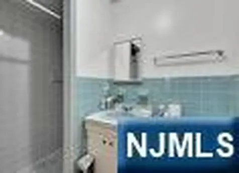 68 Bergen Turnpike Ridgefield Park NJ 07660