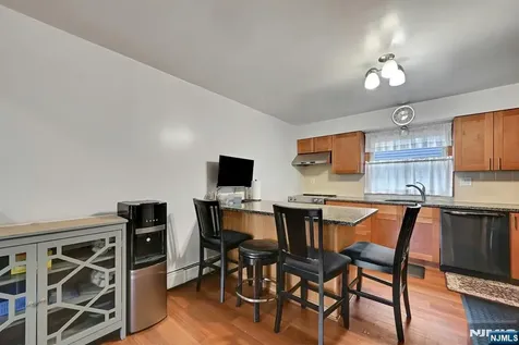 68 Bergen Turnpike Ridgefield Park NJ 07660