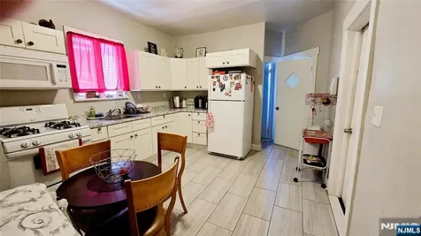 190 Columbia Avenue Passaic NJ 07055