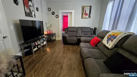 190 Columbia Avenue Passaic NJ 07055