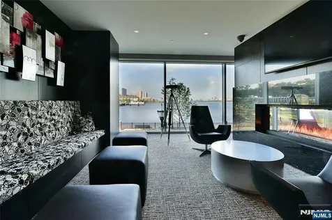 1000 Avenue At Port Imperial Weehawken NJ 07086
