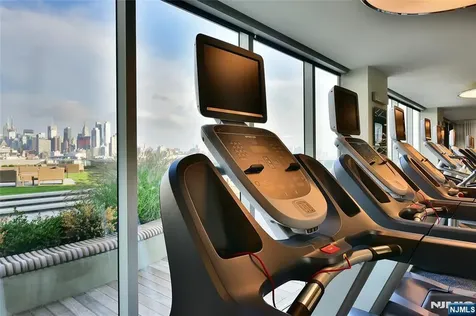 1000 Avenue At Port Imperial Weehawken NJ 07086