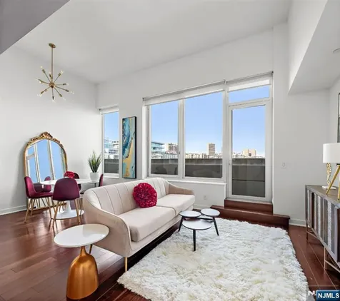 1000 Avenue At Port Imperial Weehawken NJ 07086