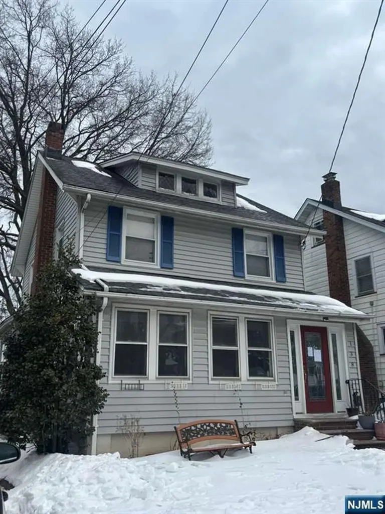 138 Cedar Hill Avenue Belleville NJ 07109