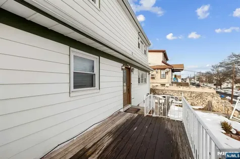 86 Katz Avenue Paterson NJ 07502