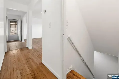86 Katz Avenue Paterson NJ 07502