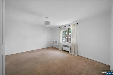 1244 Inwood Fort Lee NJ 07024