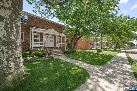 1244 Inwood Fort Lee NJ 07024