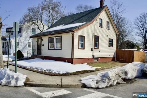 17-19 Dupont Street North Plainfield NJ 07060