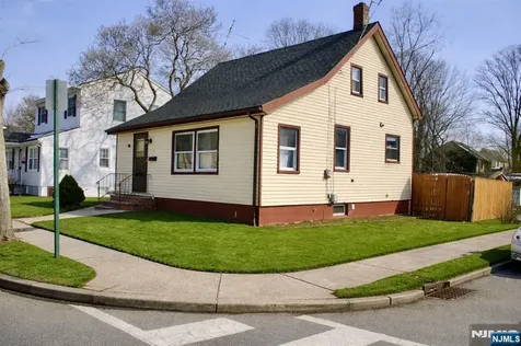 17-19 Dupont Street North Plainfield NJ 07060