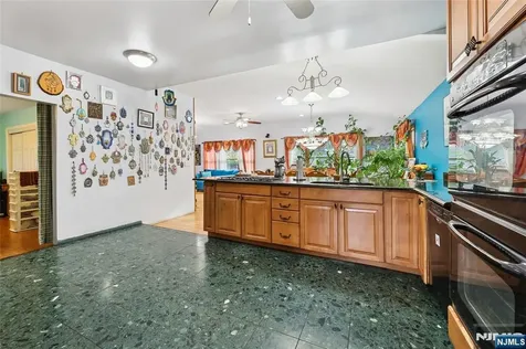 300 Spring Valley Road Paramus NJ 07652