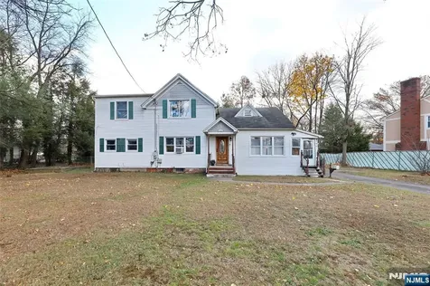 300 Spring Valley Road Paramus NJ 07652