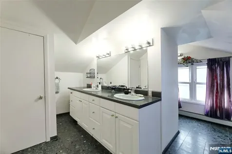 300 Spring Valley Road Paramus NJ 07652