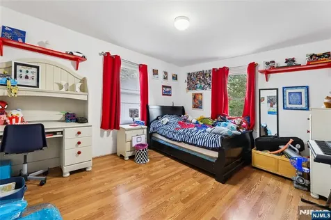 300 Spring Valley Road Paramus NJ 07652
