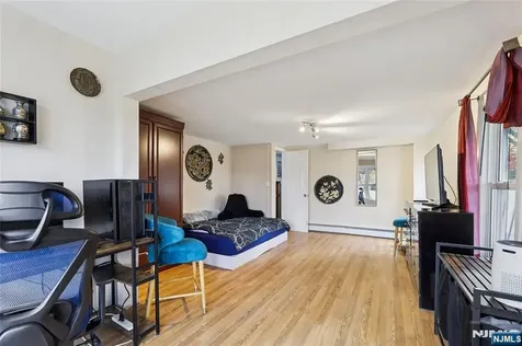 300 Spring Valley Road Paramus NJ 07652