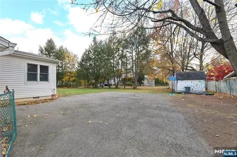 300 Spring Valley Road Paramus NJ 07652