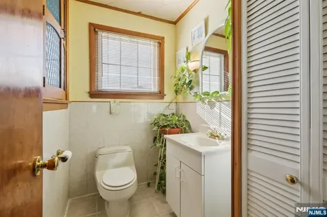 169 6th Street Clifton NJ 07011