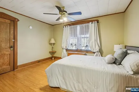 169 6th Street Clifton NJ 07011