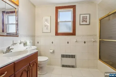 169 6th Street Clifton NJ 07011