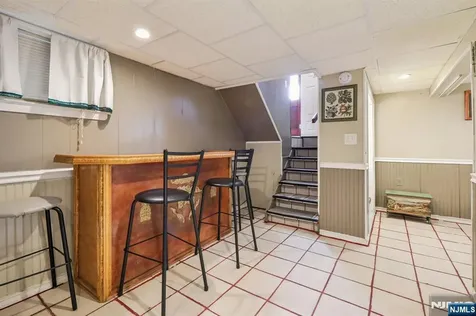 169 6th Street Clifton NJ 07011