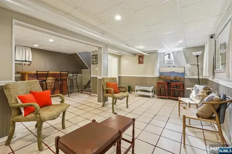 169 6th Street Clifton NJ 07011