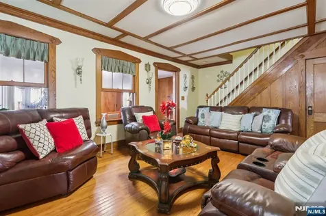 169 6th Street Clifton NJ 07011