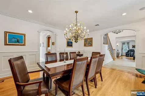 22 Anton Court Woodcliff Lake NJ 07677