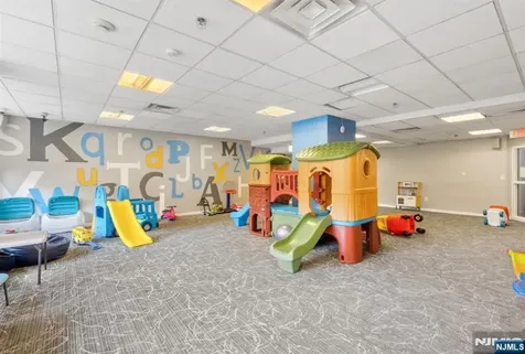 100 Old Palisade Road Fort Lee NJ 07024