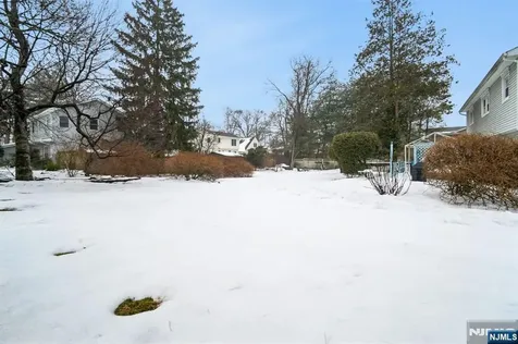 199 Honeysuckle Drive Twp Of Washington NJ 07676