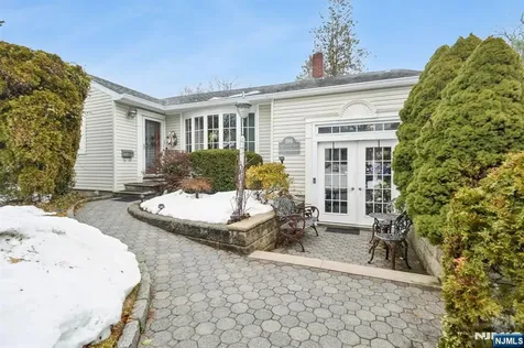 199 Honeysuckle Drive Twp Of Washington NJ 07676
