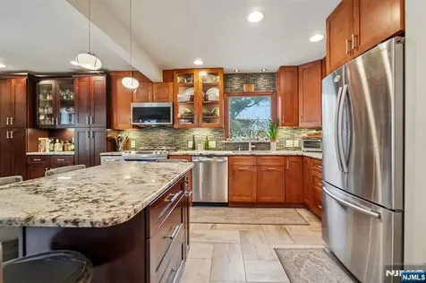 199 Honeysuckle Drive Twp Of Washington NJ 07676