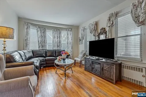 15 Belle Terre Road West Orange NJ 07052