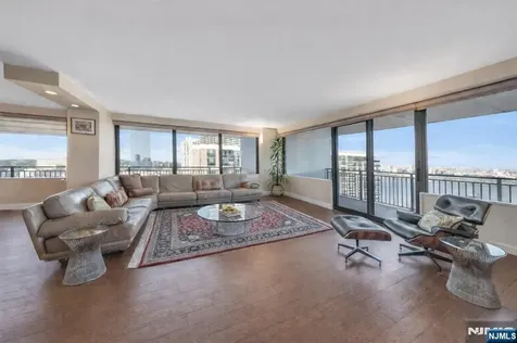 1500 Palisade Avenue Fort Lee NJ 07024