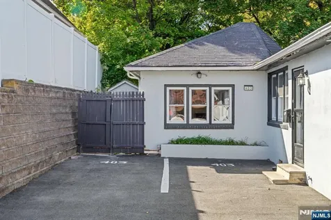 403 B Essex Hackensack NJ 07601