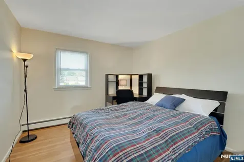 18-00 Scialla Court Fair Lawn NJ 07410