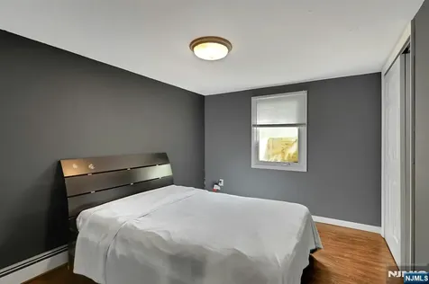 18-00 Scialla Court Fair Lawn NJ 07410